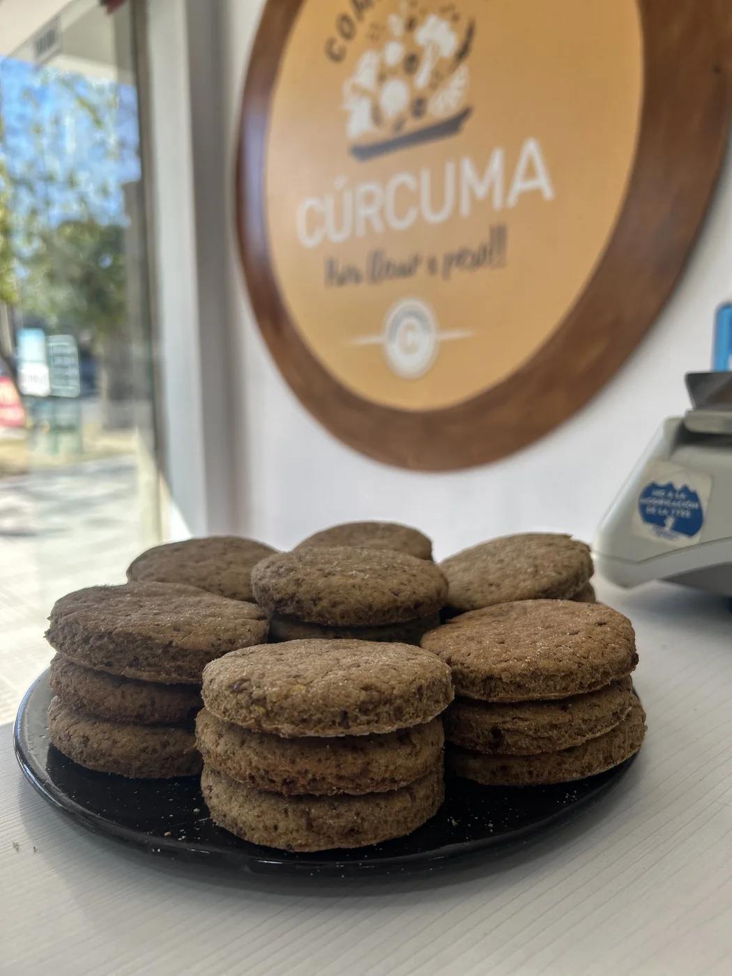 Galletas integrales en el local Cúrcuma