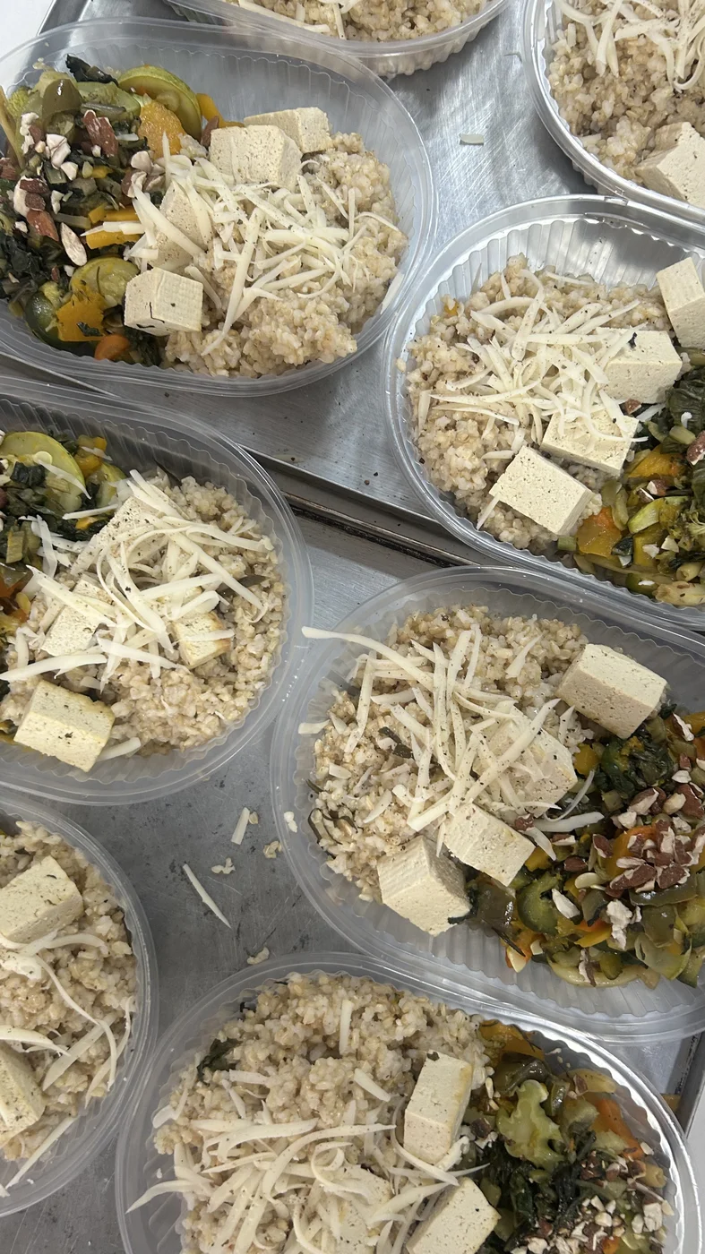 Opciones veganas Cúrcuma con tofu