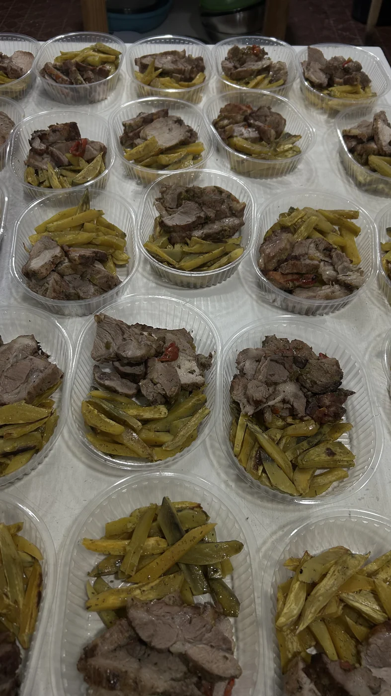 Vianda con carne y chauchas Cúrcuma